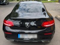 Gebraucht Mercedes C200 184 PS (135 kW) 2018 Schwarz Coupé