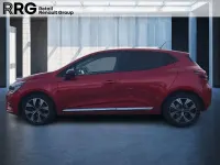 Używany Renault Clio V Evolution 101 KM (74 kW) 2023 Czerwony Hatchback