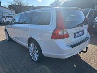 Gebraucht Volvo V70 231 PS (169 kW) 2013 Weiß Kombi