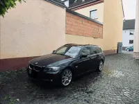Gebraucht BMW 320 184 PS (135 kW) 2012 Schwarz Kombi