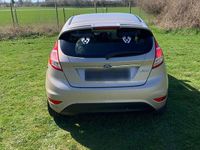 Gebraucht Ford Fiesta 95 PS (69 kW) 2015 Beige Kleinwagen
