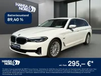 Gebraucht BMW 530 Sport Line 292 PS (214 kW) 2022 Weiss / alpinweiss Kombi