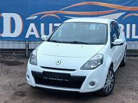 Gebraucht Renault Clio III Dynamique 75 PS (55 kW) 2011 Weiß Kleinwagen