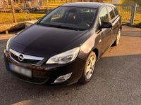 Gebraucht Opel Astra 179 PS (131 kW) 2011 Schwarz Kombi
