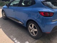 Gebraucht Renault Clio IV Initiale Paris 90 PS (66 kW) 2014 Blau Limousine