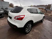 Gebraucht Nissan Qashqai Tekna 150 PS (110 kW) 2011 White (s) SUV