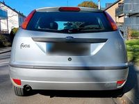 Brugt Ford Focus 118 HK (86 kW) 2004 Grå Hatchback