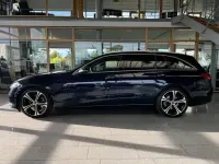 Gebraucht Mercedes C300 Avantgarde 279 PS (205 kW) 2022 Cavansitblau Limousine
