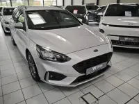 Używany Ford Focus ST 155 KM (114 kW) 2021 Srebrny Kombi