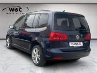 Gebraucht VW Touran Highline 140 PS (102 kW) 2015 Night blue metallic Van / Kleinbus