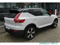 Gebraucht Volvo XC40 Plus 169 kW (231 PS) 2022 Weiß metallic SUV