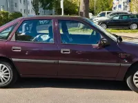 Gebraucht Opel Vectra 71 PS (52 kW) 1995 Rot Limousine