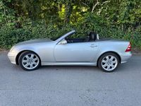 Gebraucht Mercedes SLK230 197 PS (144 kW) 2001 Silber Cabrio