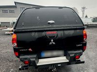 Gebraucht Mitsubishi L200 178 PS (130 kW) 2011 Schwarz Pickup