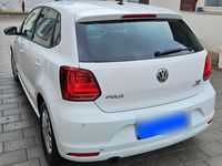 Gebraucht VW Polo Comfortline 90 PS (66 kW) 2015 Weiß Kleinwagen