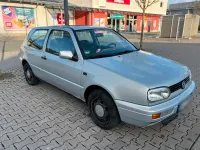 Gebraucht VW Golf 75 PS (55 kW) 1995 Silber Coupé