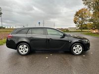Gebraucht Opel Insignia 131 PS (96 kW) 2014 Schwarz Kombi