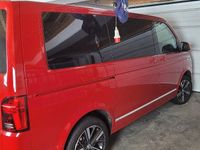 Gebraucht VW Multivan Comfortline 204 PS (150 kW) 2022 Rot Van
