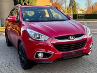 Gebraucht Hyundai ix35 Trend 116 PS (85 kW) 2015 Rot SUV