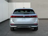 Neu VW Passat Business 150 PS (110 kW) 2025 Oyster silver metallic Kombi