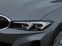 Gebraucht BMW 330e 184 PS (135 kW) 2022 Skyscraper grau metallic Kombi