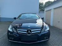 Gebraucht Mercedes E250 204 PS (150 kW) 2009 Blau Coupé