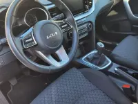 Usado Kia Ceed Edition 7 101 CV (74 kW) 2023 Plateado Utilitario