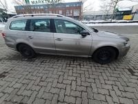 Gebraucht VW Passat Edition 140 PS (102 kW) 2015 Braun Kombi