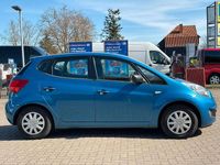 Gebraucht Kia Venga Vision 90 PS (66 kW) 2010 Blau Kleinwagen