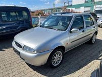 Używany Ford Fiesta 75 KM (55 kW) 1998 Szary Hatchback