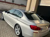 Używany BMW M550 420 KM (308 kW) 2012 Srebrny Sedan/Limuzyna