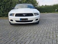 Second-hand Ford Mustang S 309 CP (227 kW) 2012 Alb Coupe