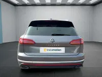 Gebraucht VW Touareg 381 PS (280 kW) 2023 Grau SUV