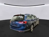 Gebraucht VW Passat GTE 218 PS (160 kW) 2022 Aquamarinblau metallic Kombi