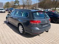 Gebraucht VW Passat Comfortline 150 PS (110 kW) 2019 Grau Kombi