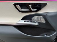 Gebraucht Mercedes E300 AMG 313 PS (230 kW) 2024 Schwarz Limousine