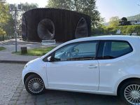Gebraucht VW up! high up! 75 PS (55 kW) 2013 Weiß Kleinwagen