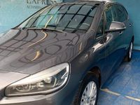 Gebraucht BMW 218 Advantage 150 PS (110 kW) 2020 Grau Kombi