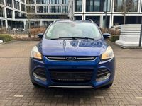 Gebraucht Ford Kuga Titanium 140 PS (102 kW) 2014 Blau SUV