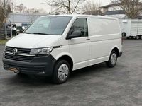 Gebraucht VW Transporter 150 PS (110 kW) 2022 Candyweiß Van