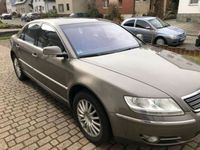 Gebraucht VW Phaeton 224 PS (164 kW) 2006 Gold Limousine