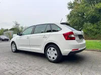 Gebraucht Skoda Rapid Elegance 105 PS (77 kW) 2013 Weiß Kleinwagen