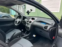 Gebraucht Peugeot 206 75 PS (55 kW) 2002 Blau Kleinwagen