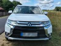 Gebraucht Mitsubishi Outlander 150 PS (110 kW) 2017 Weiß SUV