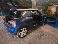 Second-hand Mini ONE 120 CP (88 kW) 2007 Albastru Hatchback