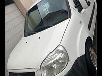 Gebraucht Fiat Doblò 84 PS (61 kW) 2009 Weiß Van / Kleinbus