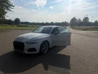 Gebraucht Audi A5 Comfort 190 PS (139 kW) 2019 Weiß Coupé