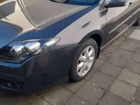Gebraucht Renault Laguna III 110 PS (80 kW) 2010 Grau Kombi