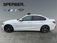 Gebraucht BMW 320 Performance 190 PS (139 kW) 2025 Weiß Limousine