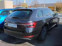 Gebraucht Skoda Superb Style 150 PS (110 kW) 2021 Schwarzmagic perleffekt Kombi